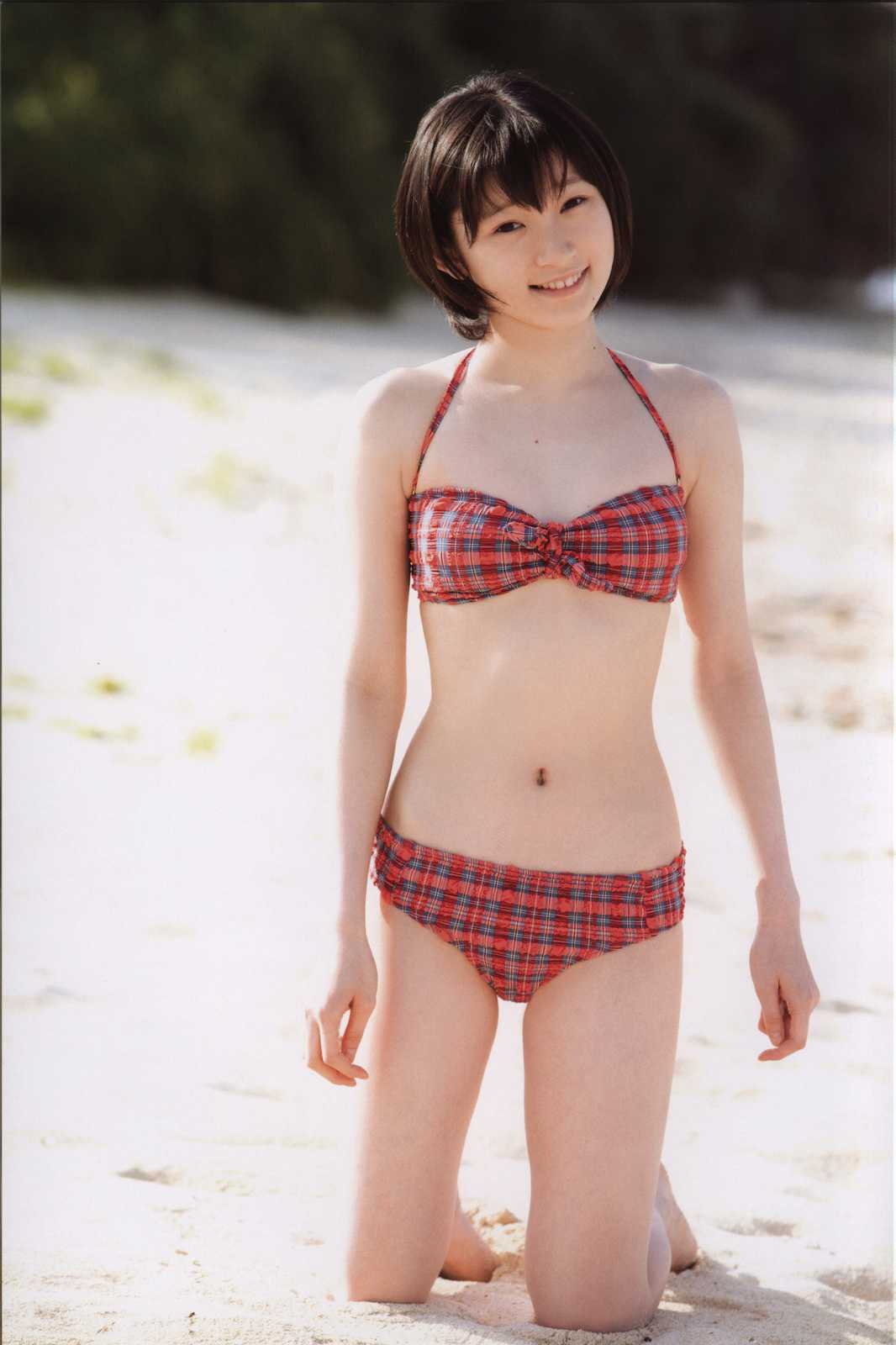 宮本佳林(15歳) 水着グラビアビキニ画像 ハロプロの最終兵器 Juice=Juice 2014 8枚目