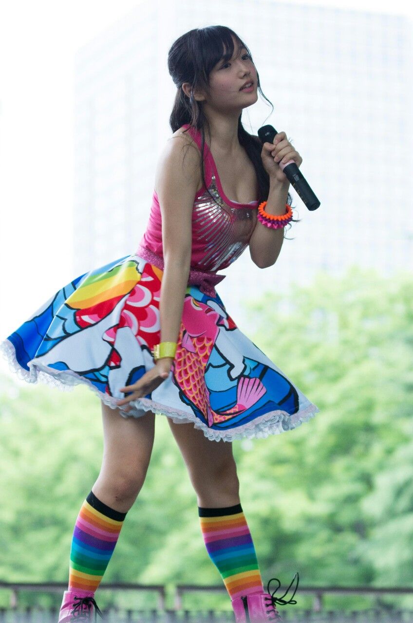 安藤咲桜 グラビア水着画像平成最後ののかわいさナンバーワンは、さくらんに決まり。 16枚目
