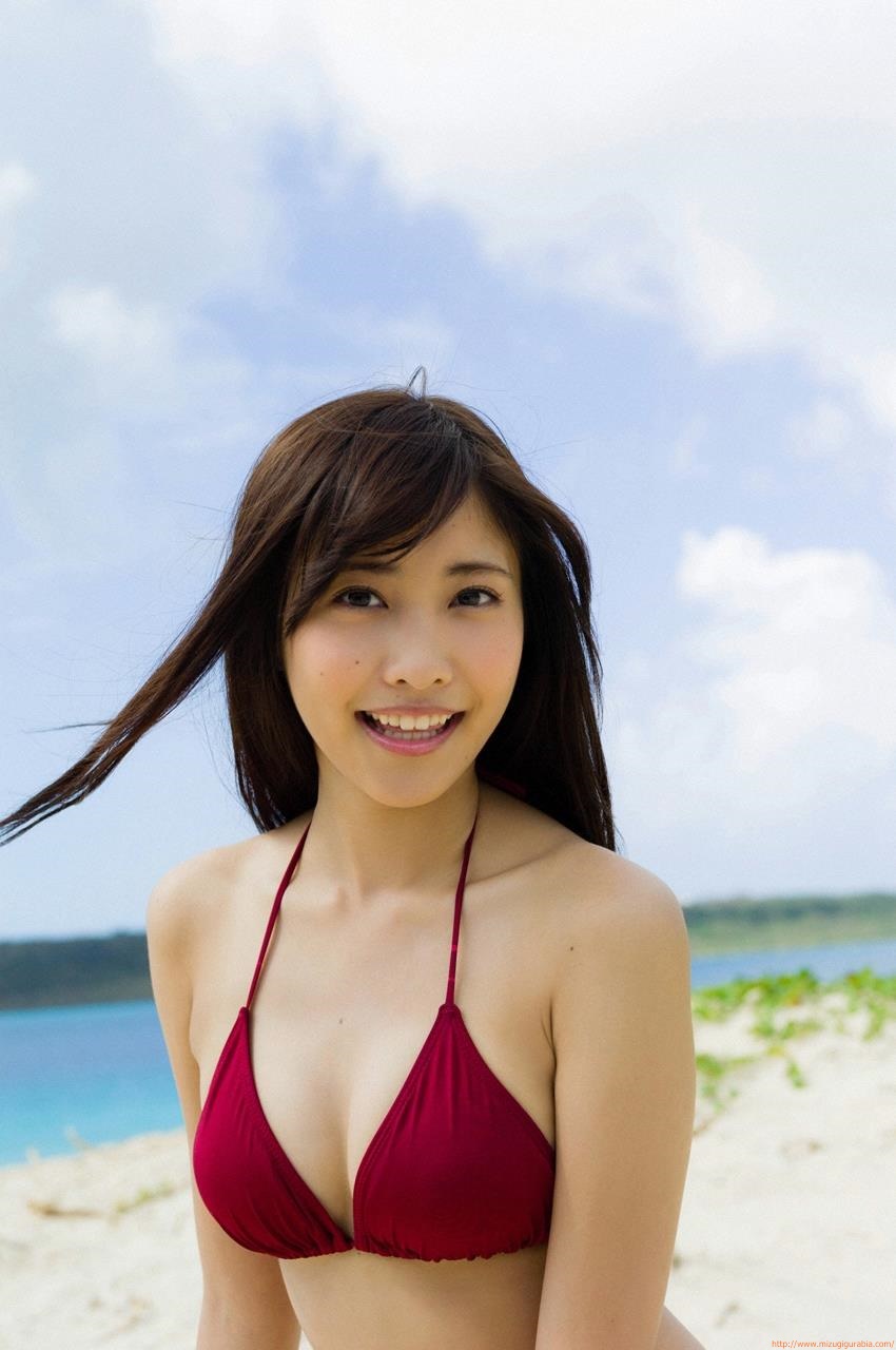 佐野ひなこ グラビア水着画像ナチュラル 美 キュートフェイスでスーパーボディな彼女 超絶カワイイっさのひなが降臨だーっ! 11枚目