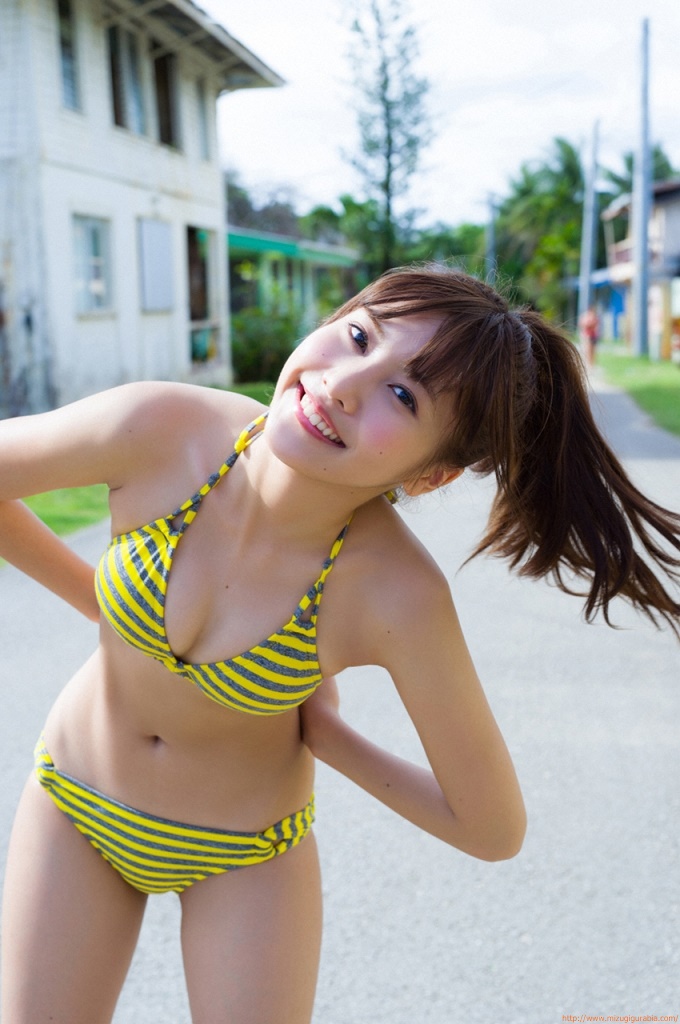 佐野ひなこ グラビア水着画像ナチュラル 美 キュートフェイスでスーパーボディな彼女 超絶カワイイっさのひなが降臨だーっ! 30枚目