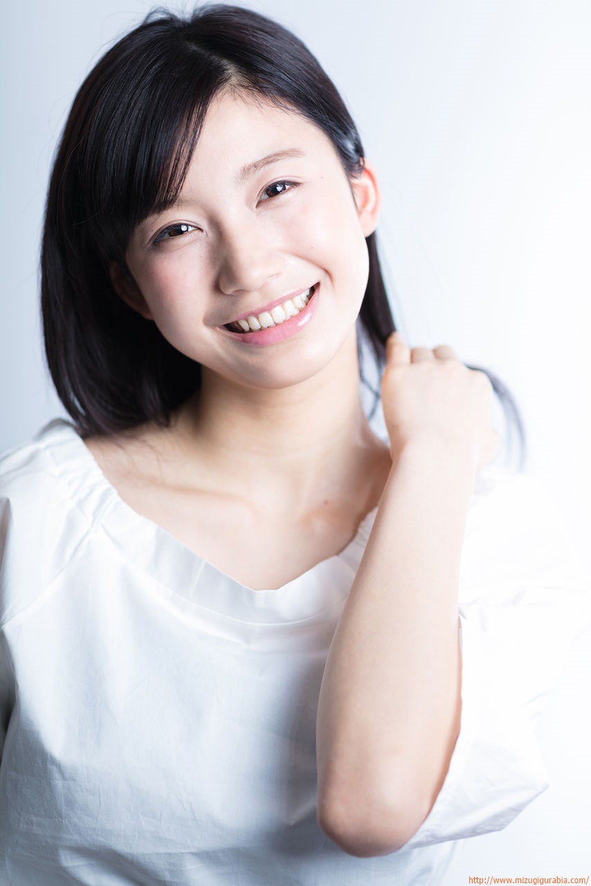 小倉優香グラビア水着画像超新星あらわるその名は。まぶしすぎる奇跡のGカップボディ 21枚目