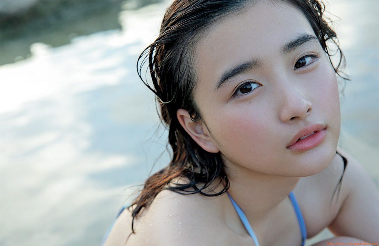 安倍乙グラビア水着画像新たな道のり「18歳の青い果実」 17枚目