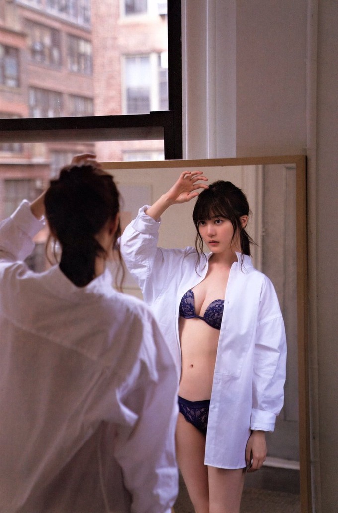 生田絵梨花 グラビア水着画像① 15枚目