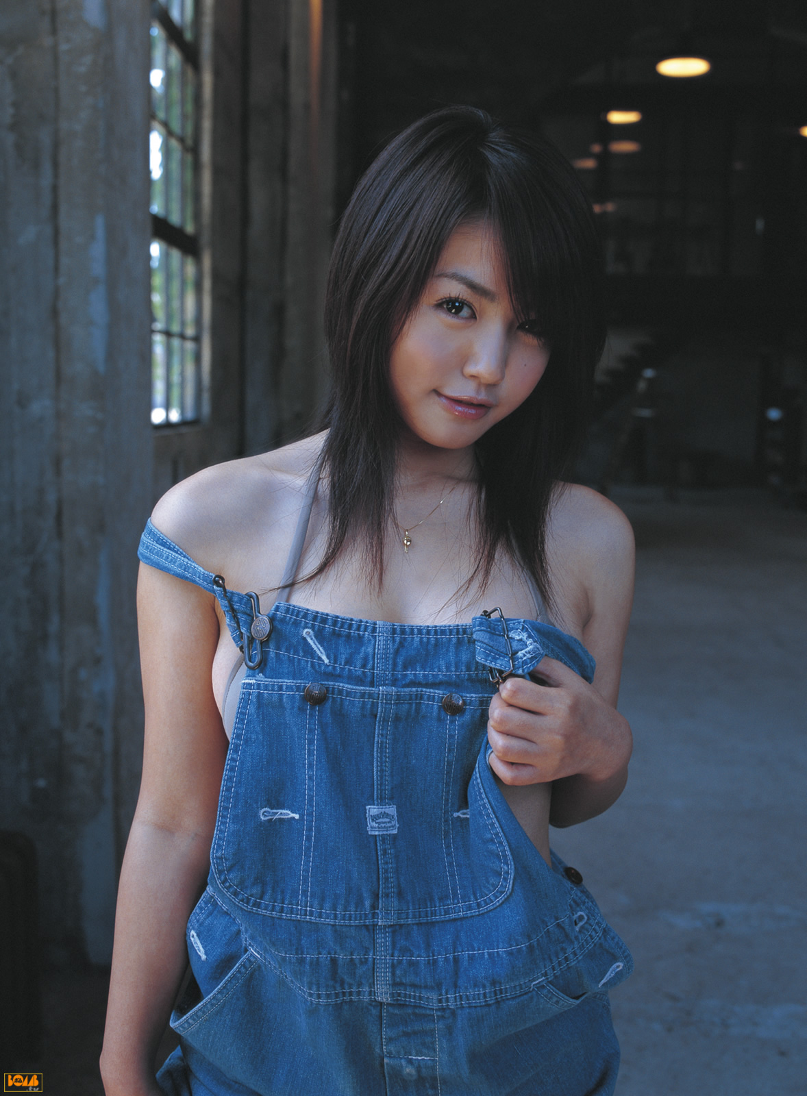 磯山さやかグラビア水着画像 職業プロ、グラビアアイドル。 7枚目