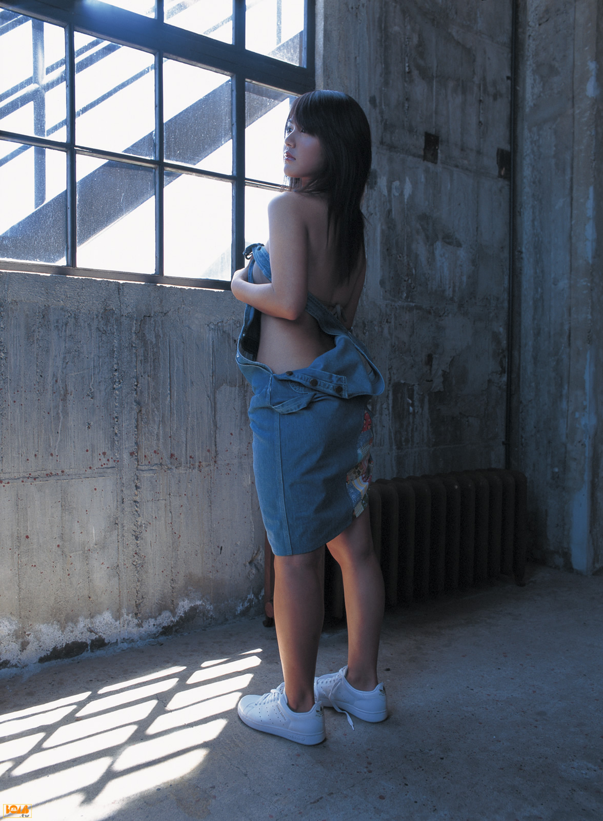 磯山さやかグラビア水着画像 職業プロ、グラビアアイドル。 11枚目