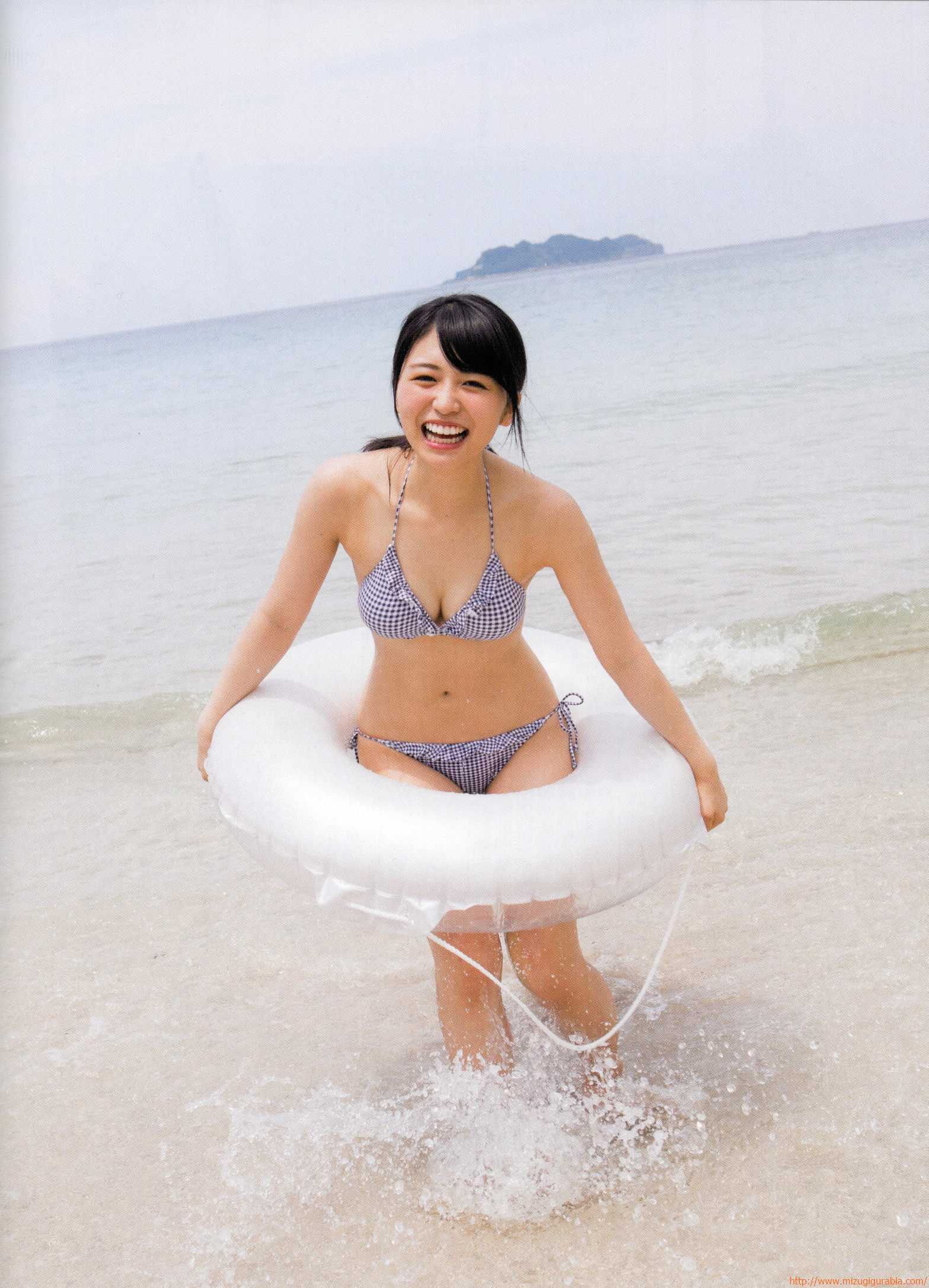 長濱ねる 長崎から来た天使鮮烈水着ショット18歳の夏 5枚目