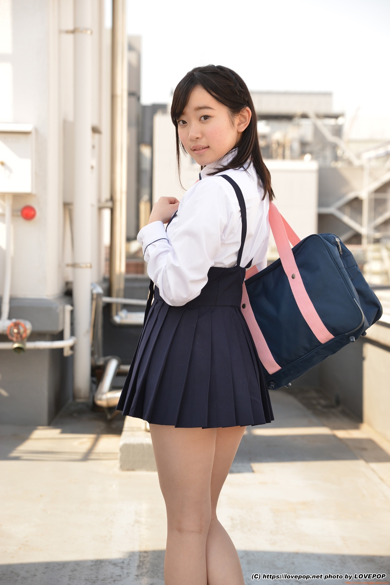 架乃ゆら 清楚なお嬢様制服パンチラ下着画像 24枚目