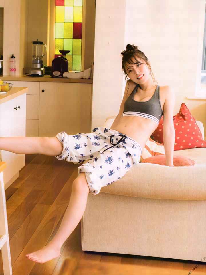衛藤美彩 グラビア水着画像乃木坂46のお姉さんアイドルオーストラリアでの開放感溢れるビキニ 23枚目