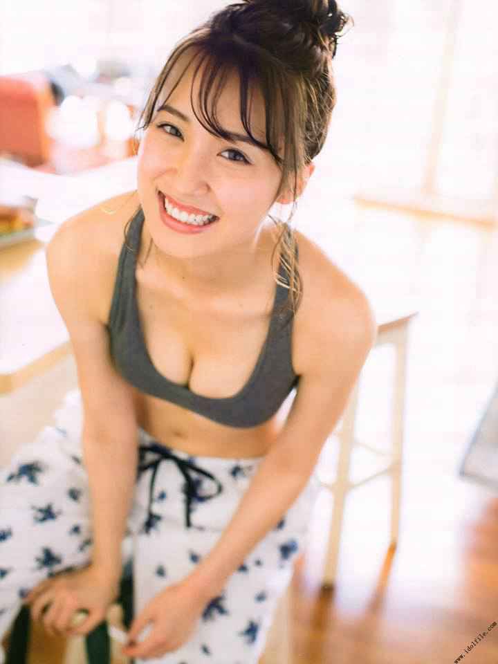 衛藤美彩 グラビア水着画像乃木坂46のお姉さんアイドルオーストラリアでの開放感溢れるビキニ 24枚目