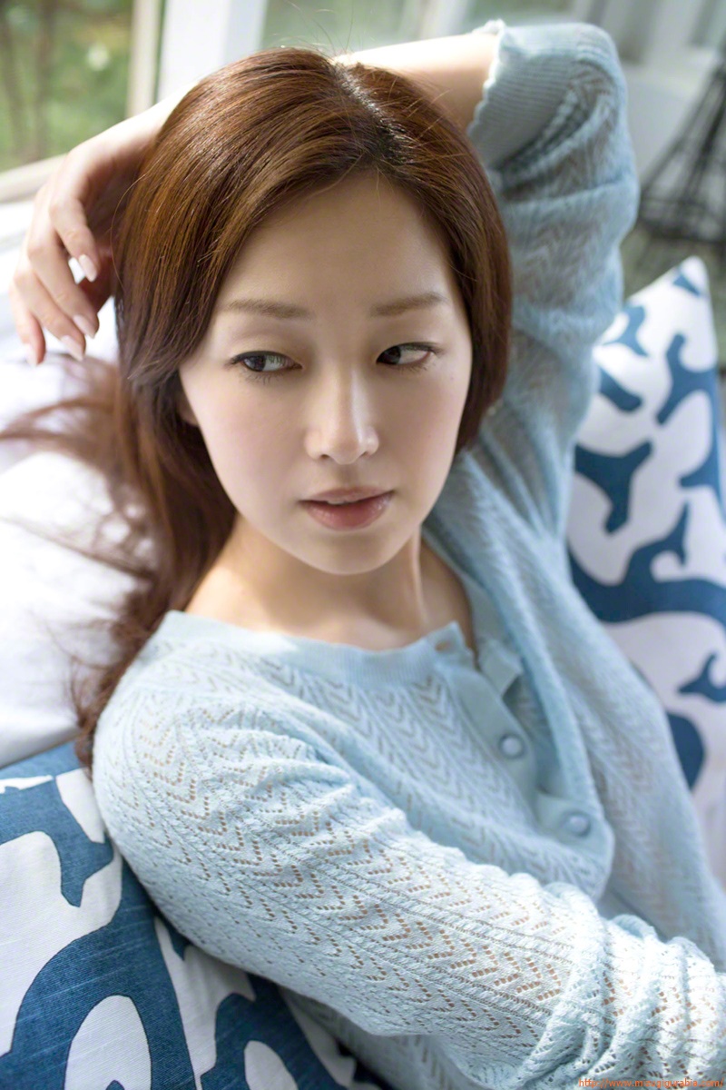 笛木優子 グラビア水着画像 ワンランク上の女 「愛人にしたい女優」として人気。 大人の色気と美しさに磨きがかかった女っぷりに注目。 21枚目