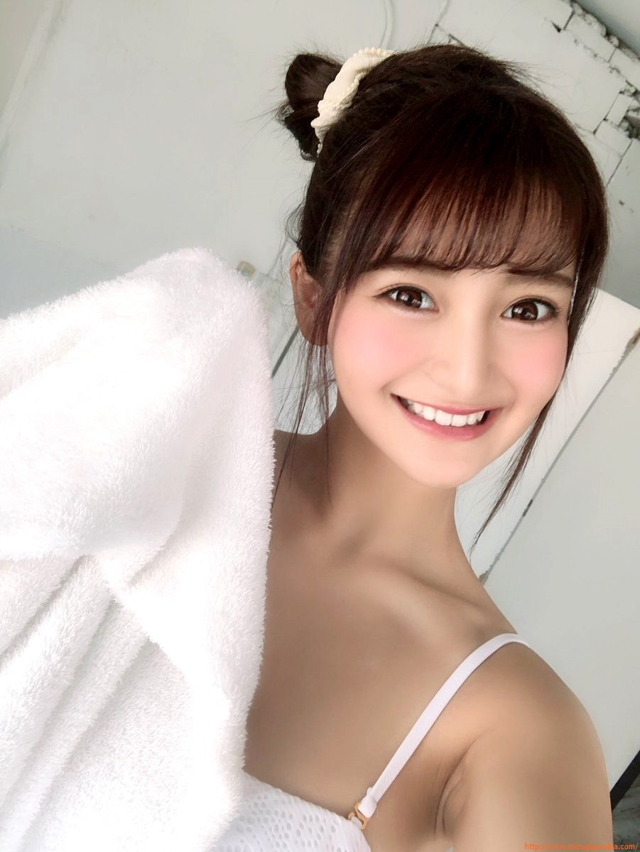 ひなたまりん ビキニ&ヌード画像長身、Bカップ、クビレ、美尻、美脚とスキのない 完璧ボディを持つ令和の大横綱の山 11枚目
