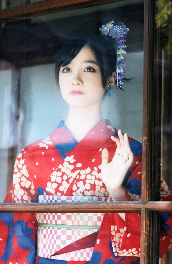 橋本環奈 Little Star ~KANNA15~15歳の記録 16枚目