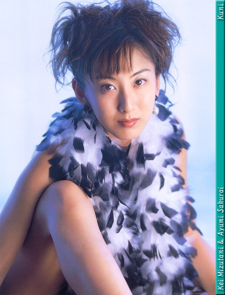 水谷ケイ&桜井あゆみ グラビア水着画像 合計バスト180cm!!最強セクシーユニット『MASK』1997年 20枚目