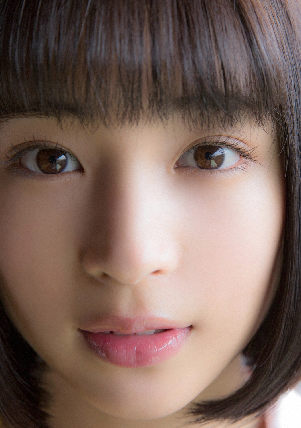広瀬すず 高画質グラビア画像制服 2015年 18枚目