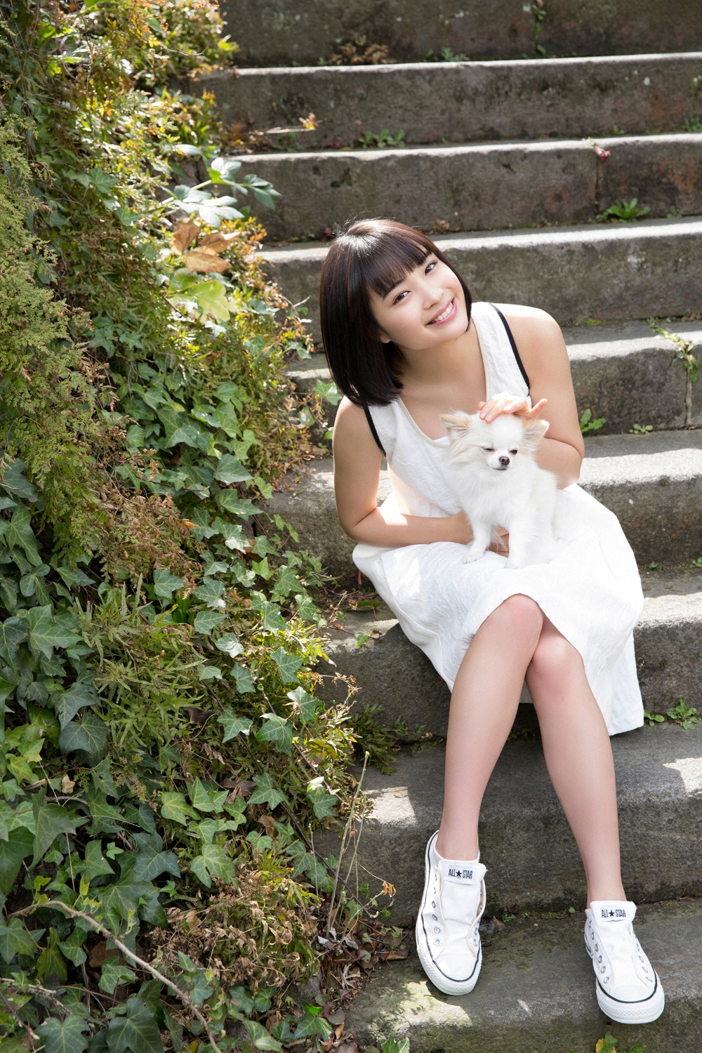広瀬すず 高画質グラビア画像制服 2015年 20枚目