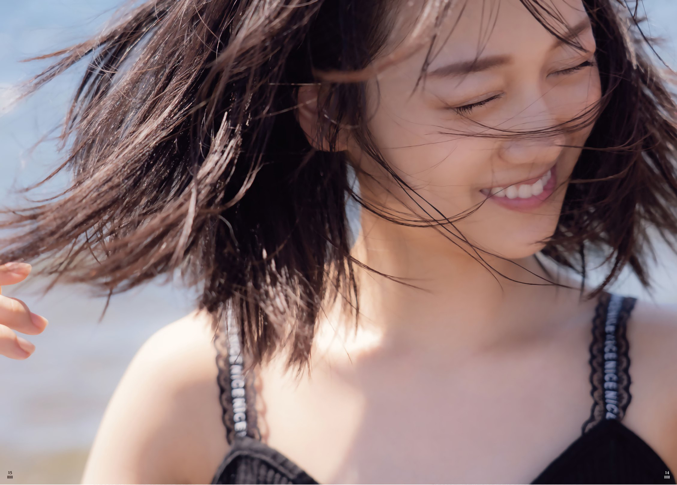 山下美月(乃木坂46)グラビア水着画像② 28枚目