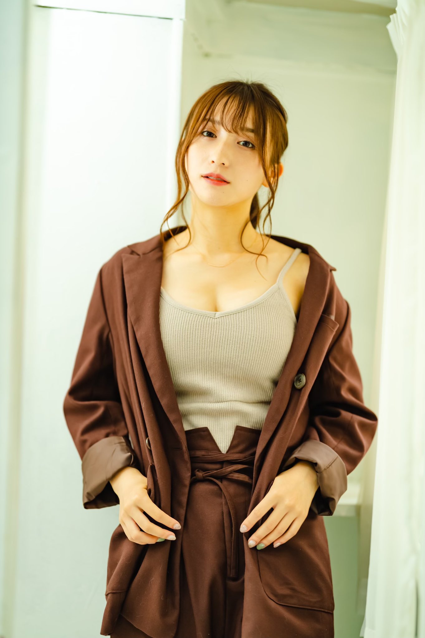 伊藤愛真 グラビア水着画像① 8枚目