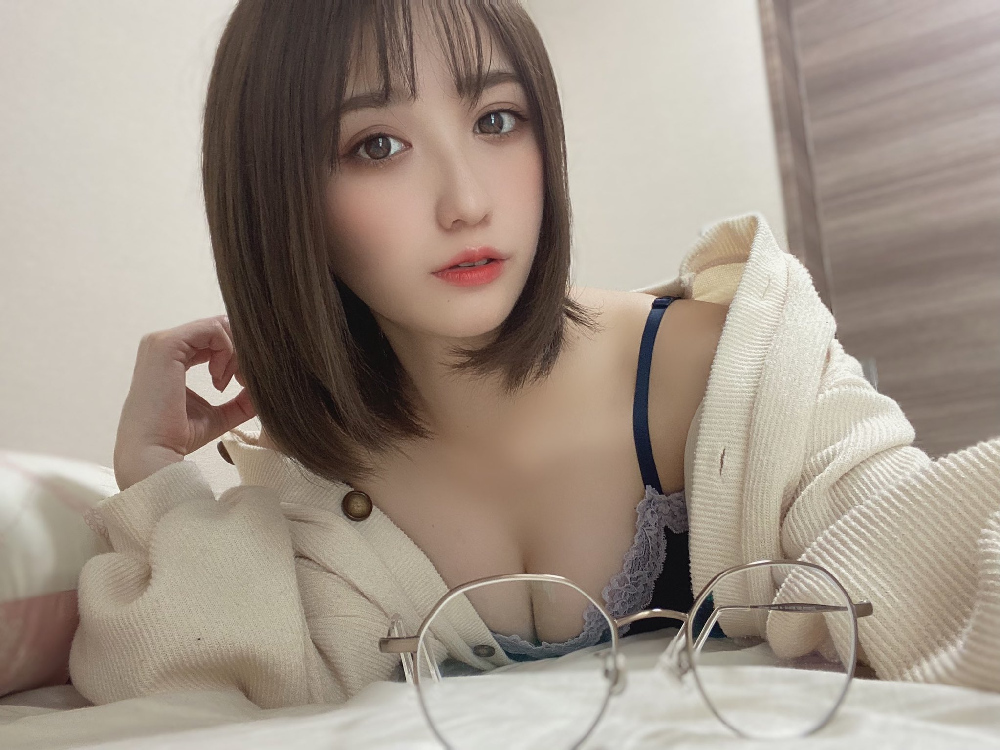 伊藤愛真 グラビア水着画像① 12枚目