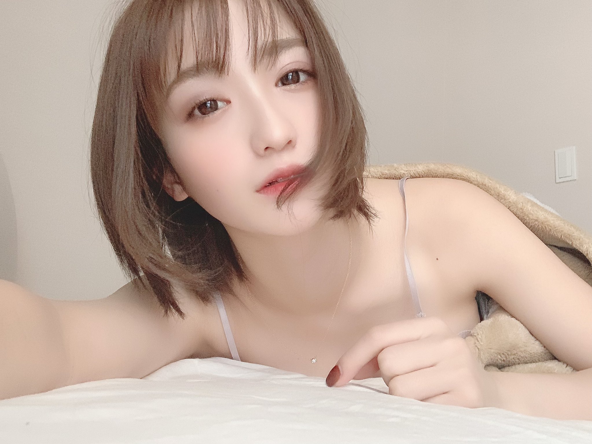 伊藤愛真 グラビア水着画像① 15枚目
