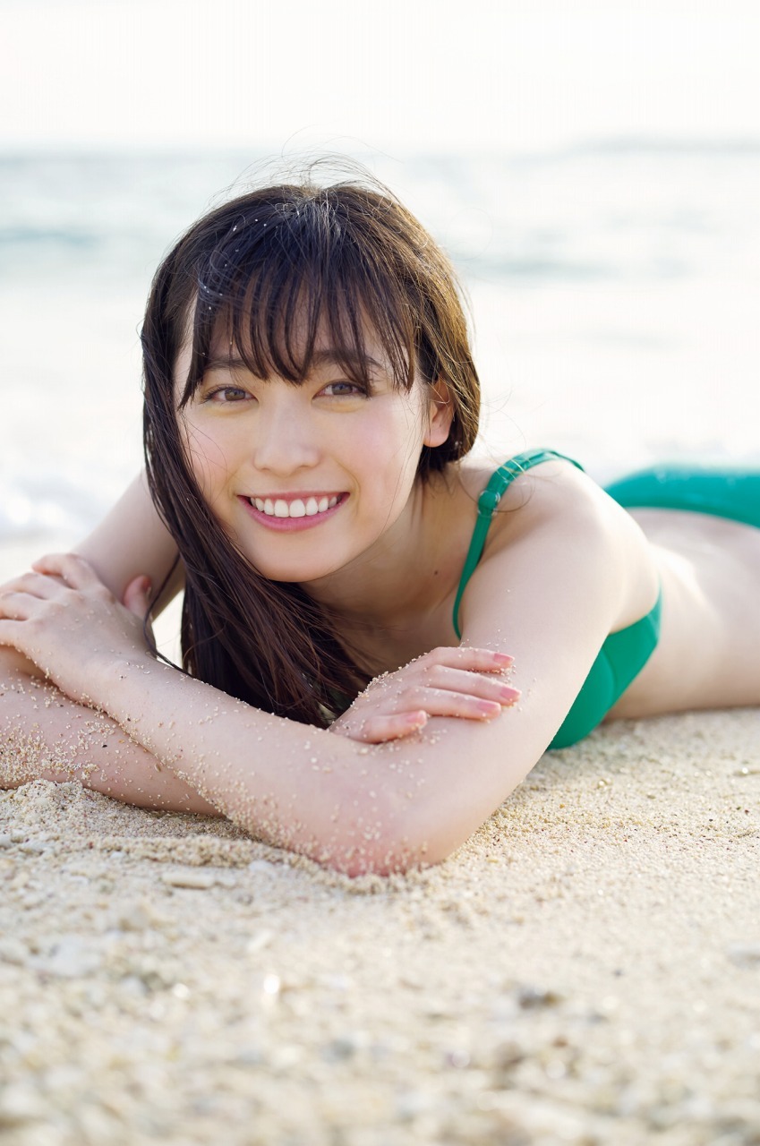 福原遥 グラビア水着画像① 27枚目