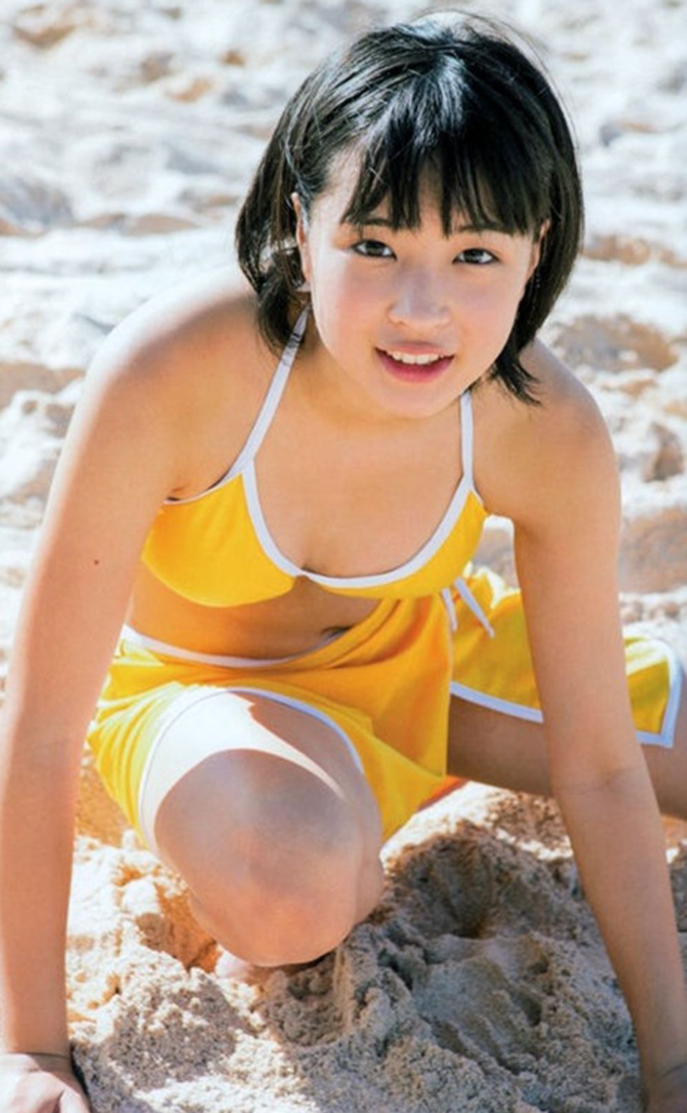広瀬すず グラビア水着画像② 23枚目