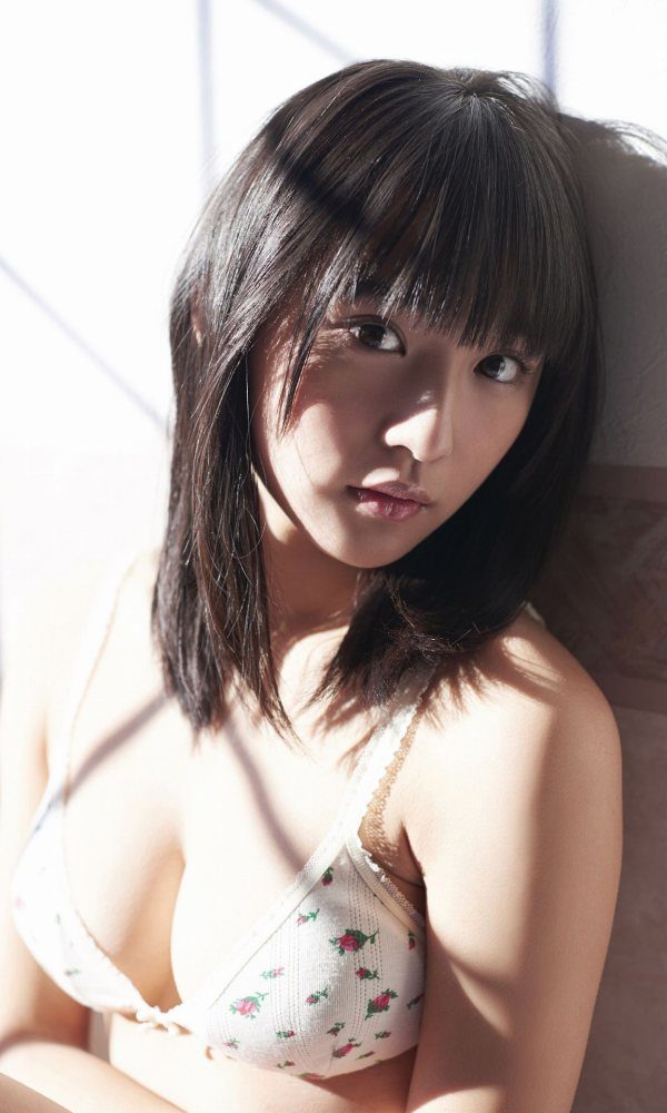 浅川梨奈 グラビア水着画像③ 16枚目