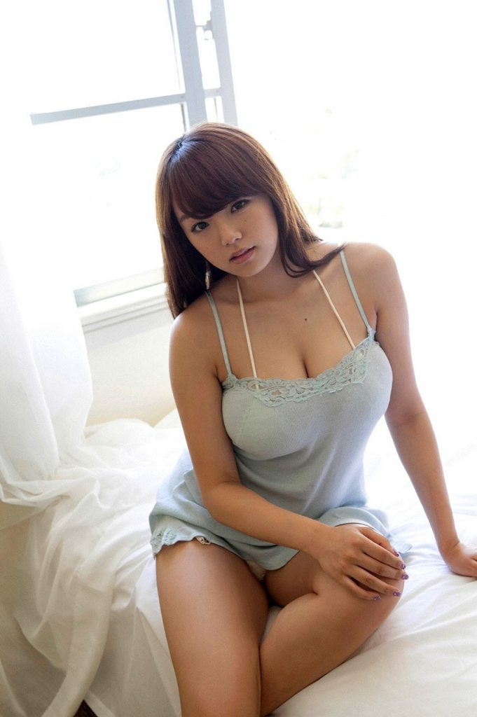 榎原依那 最新グラビア水着画像⑨ 15枚目