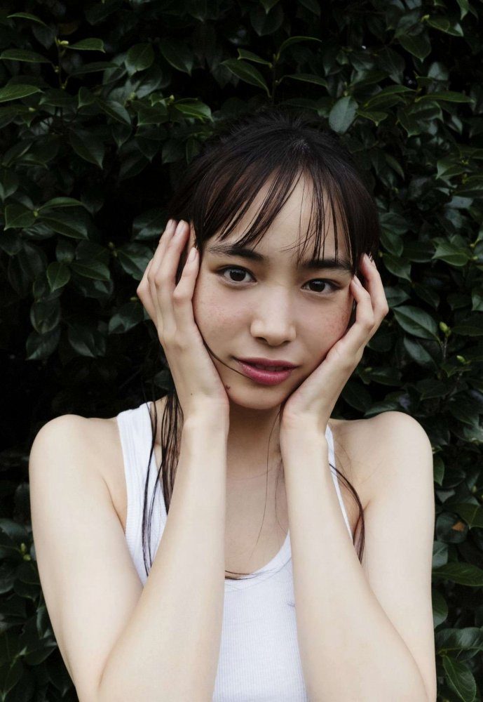 桜木心菜 最新グラビア水着画像② 14枚目