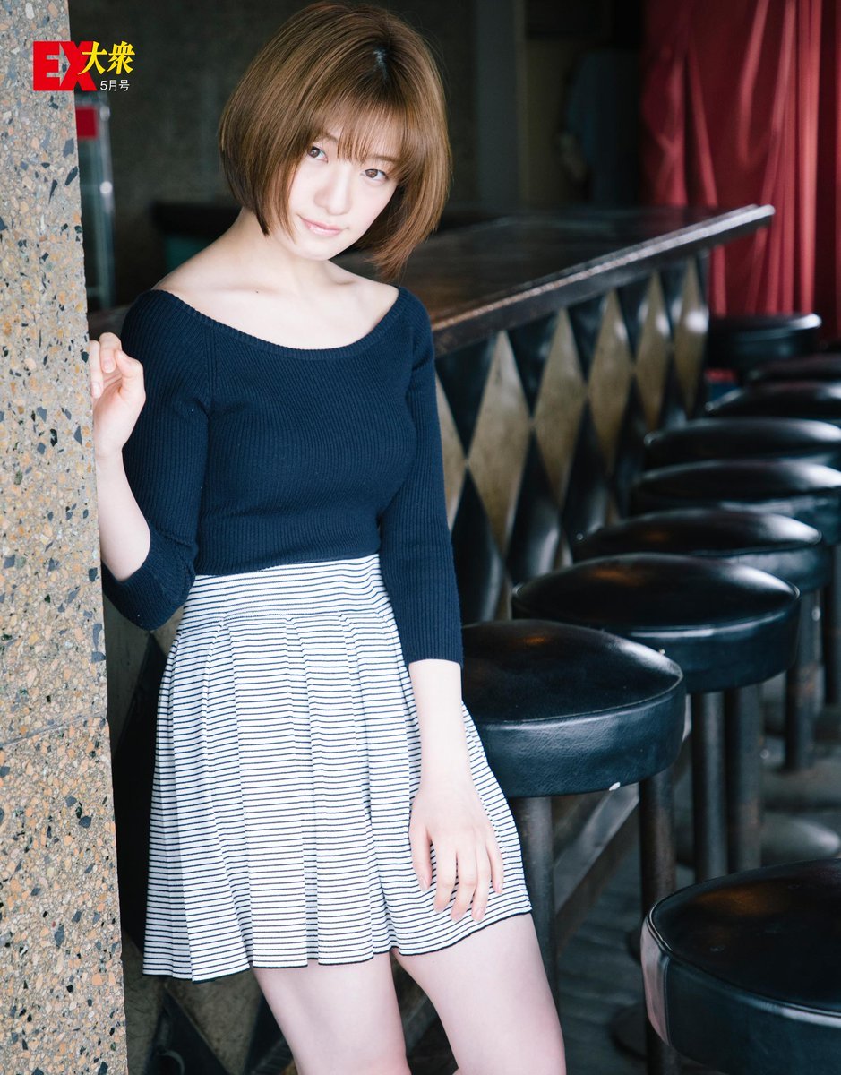 中田花奈(乃木坂46) グラビア水着画像② 16枚目