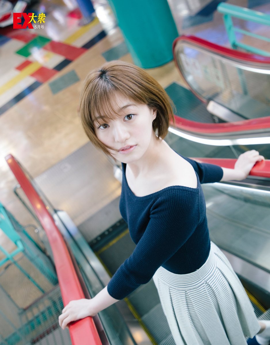 中田花奈(乃木坂46) グラビア水着画像② 17枚目