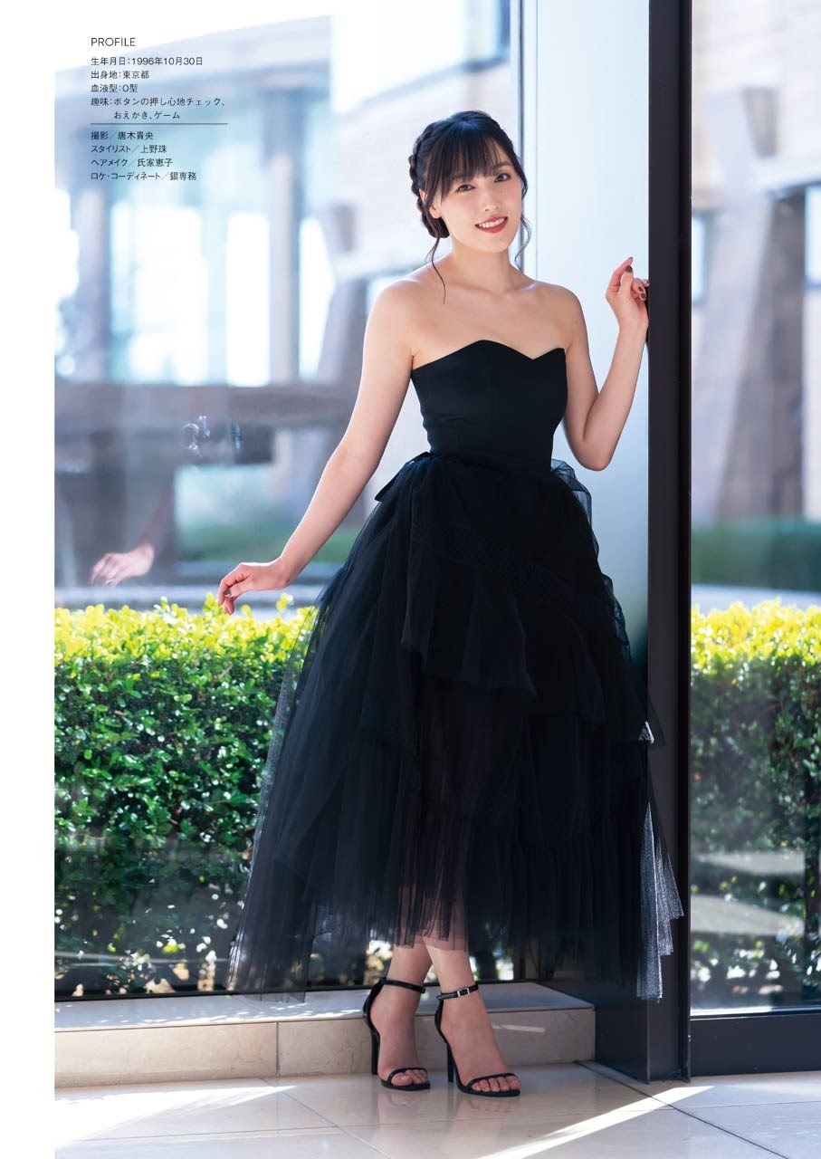 譜久村聖 最新グラビア水着画像① 18枚目