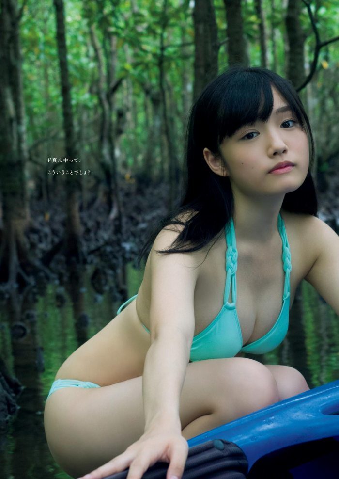 溝端葵 最新グラビア水着画像④ 10枚目