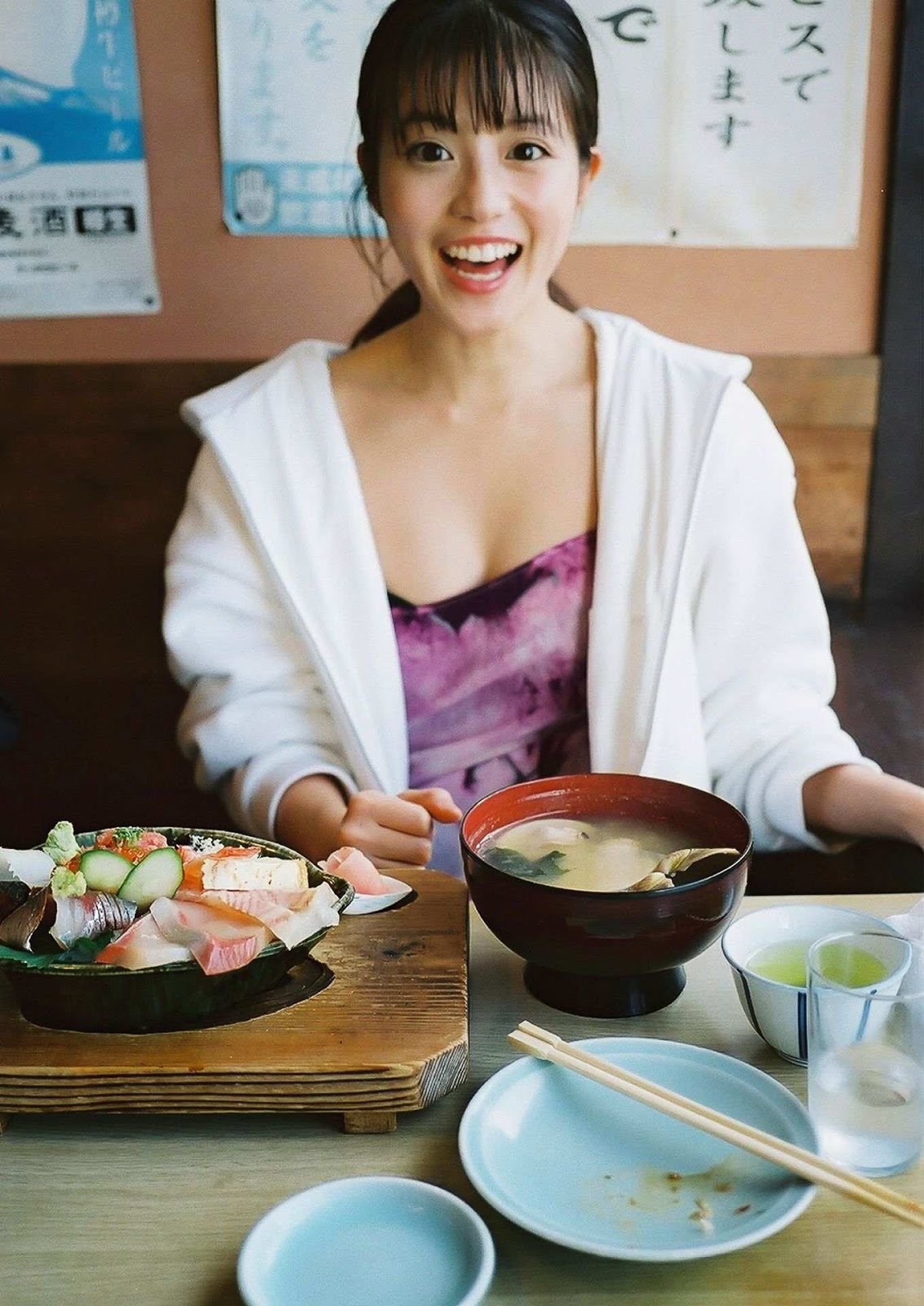 今田美桜 グラビア水着画像⑤ 21枚目