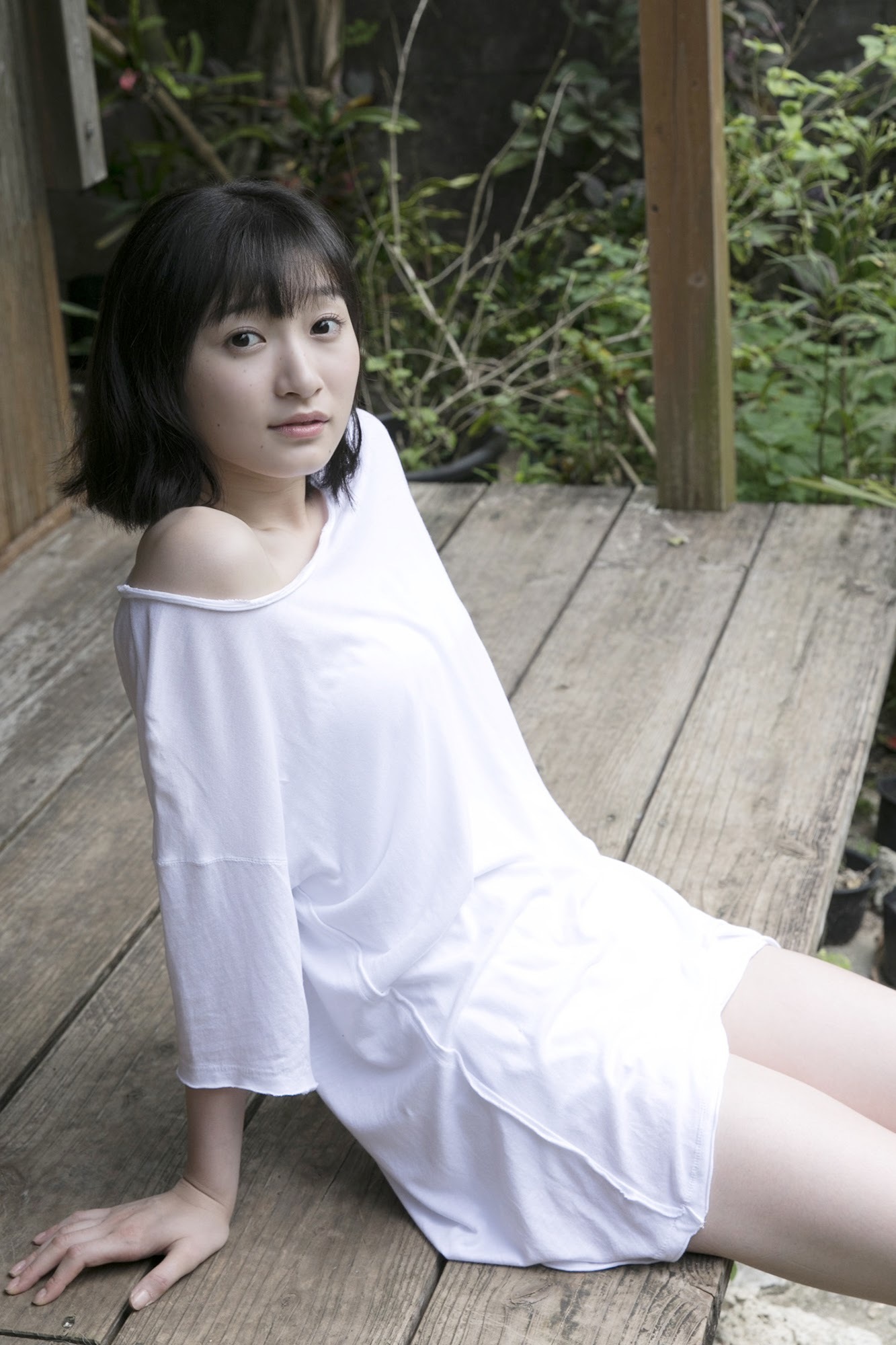 宮本佳林(Juice=Juice)グラビア水着画像③ 11枚目