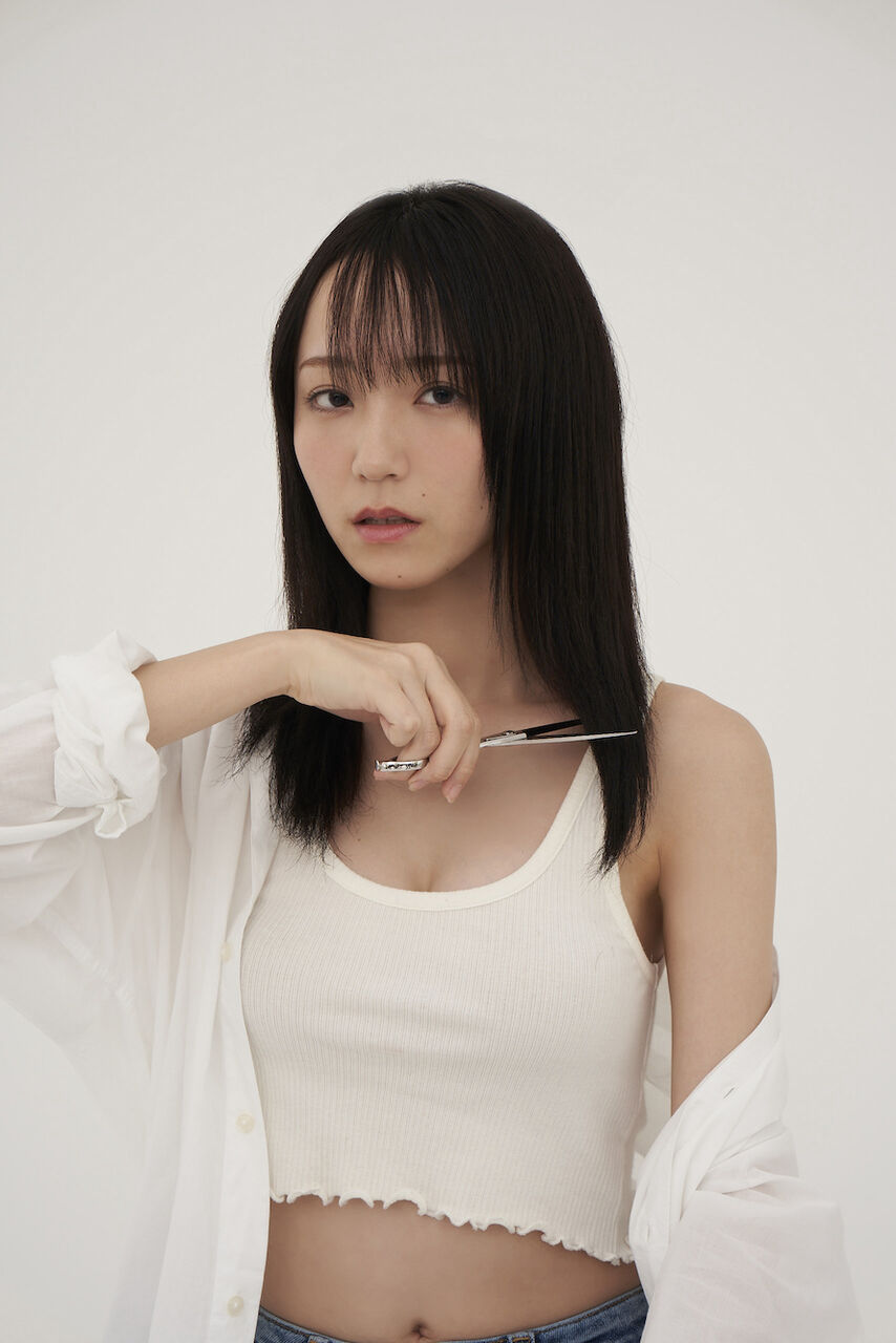 野口衣織(=LOVE)最新グラビア水着画像 13枚目