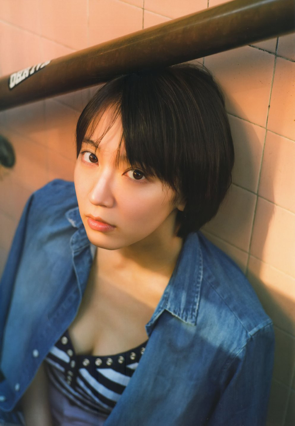 吉岡里帆 グラビア水着画像② 16枚目