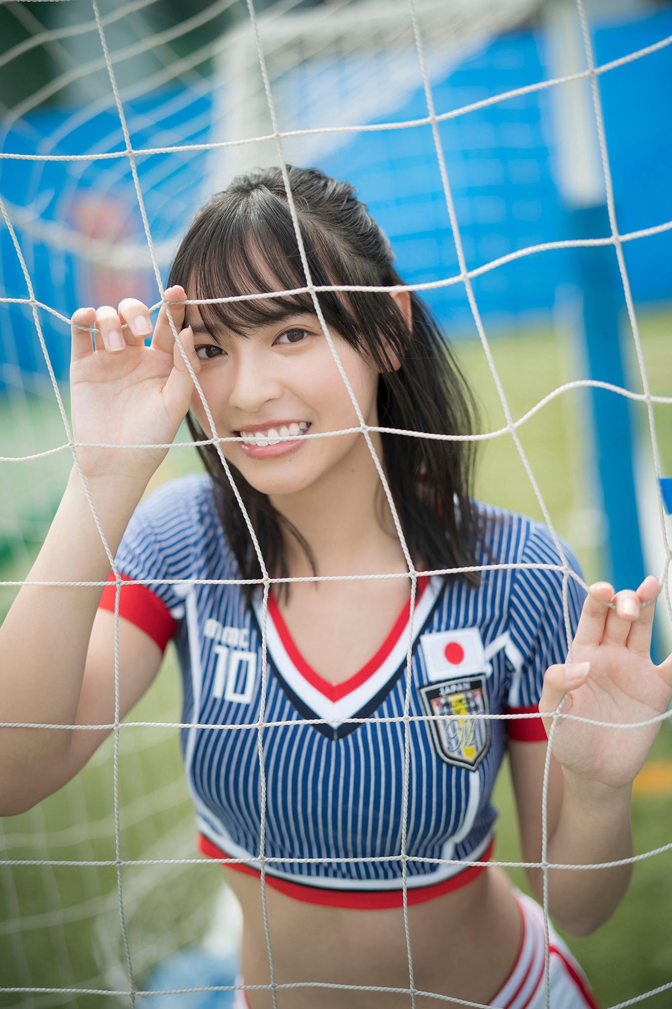 大槻りこ グラビア水着画像③ 11枚目