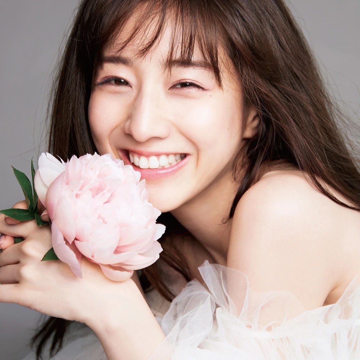 田中みな実 グラビア水着画像① 19枚目