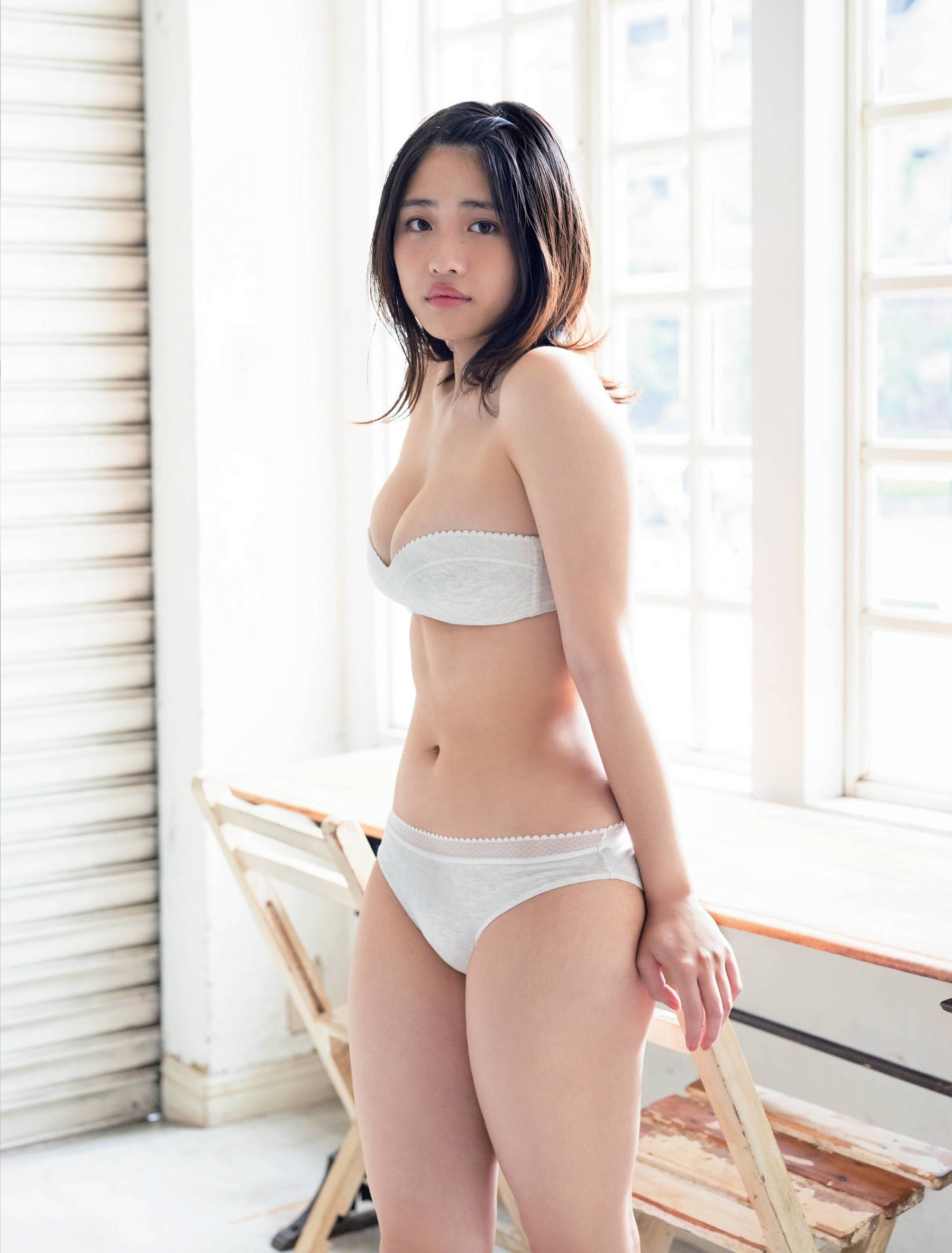 川﨑桜 最新グラビア水着画像② 16枚目