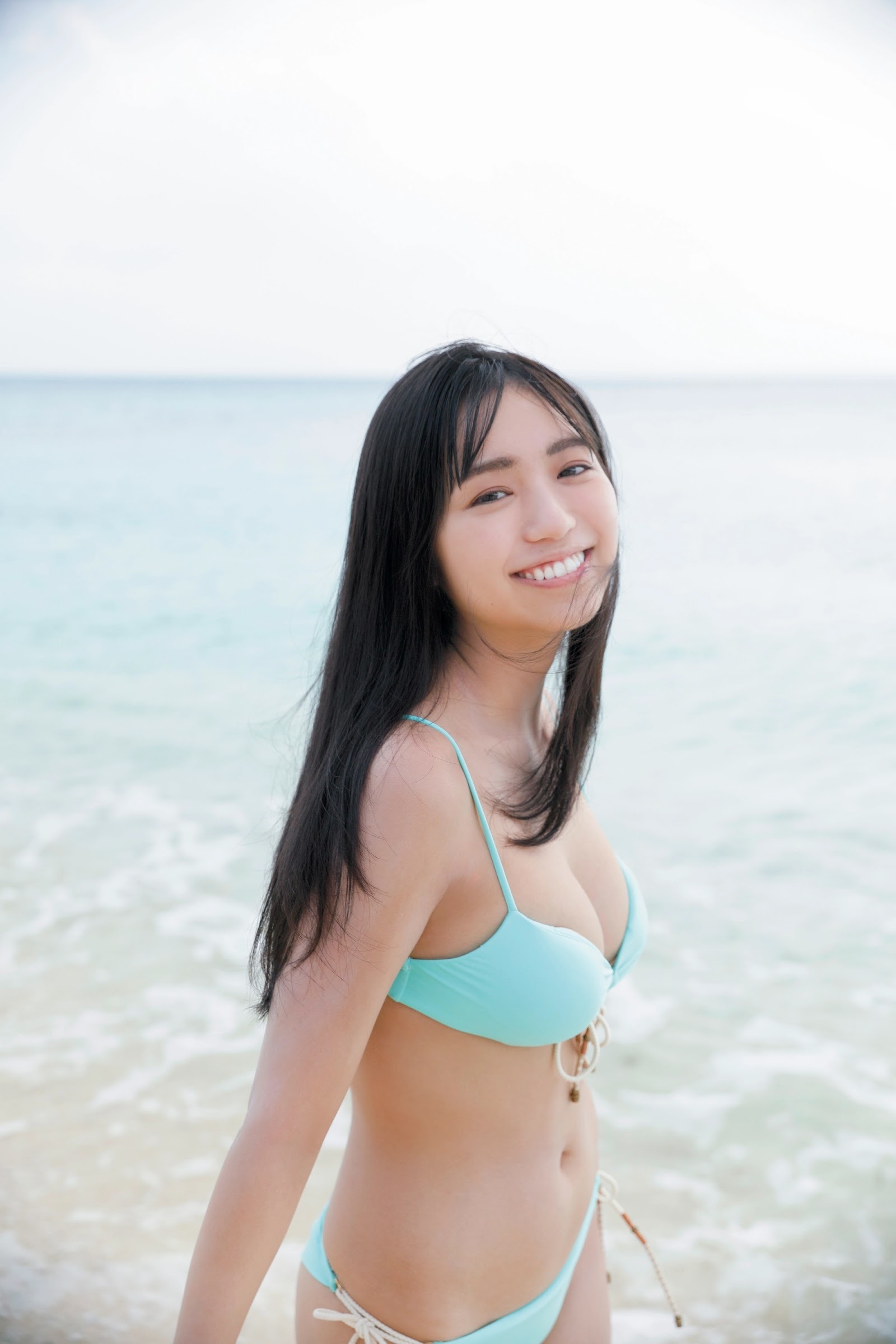 大原優乃 グラビア水着画像① 7枚目