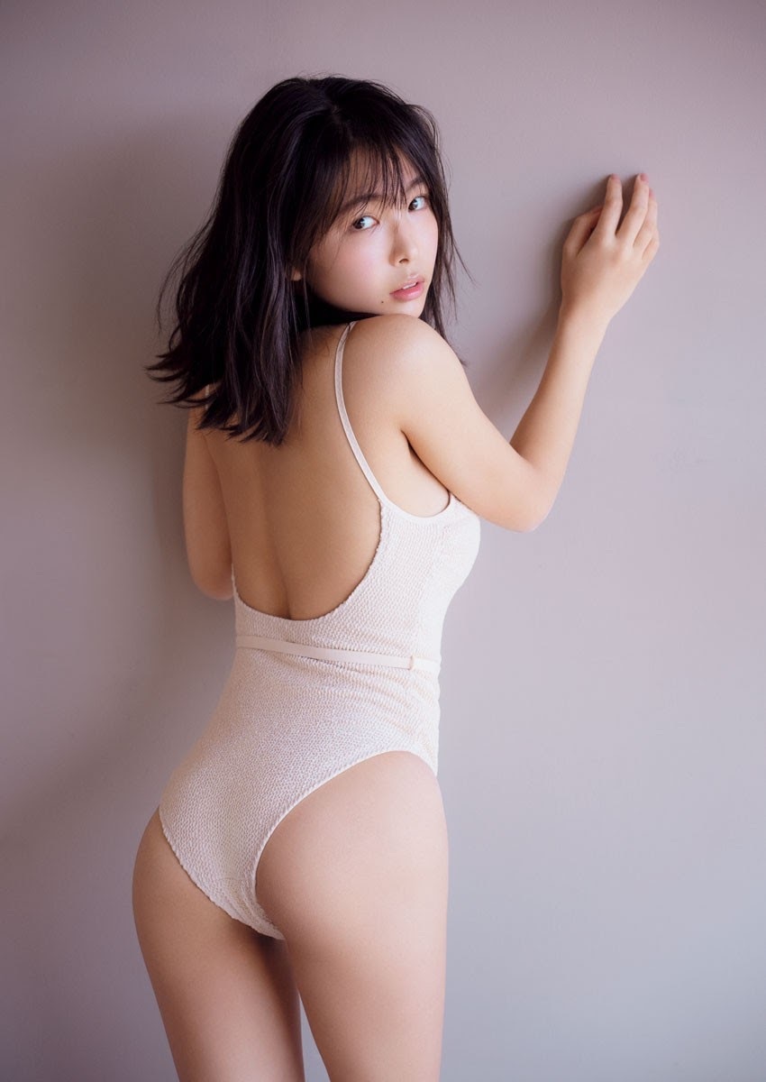 寺本莉緒 グラビア水着画像① 11枚目
