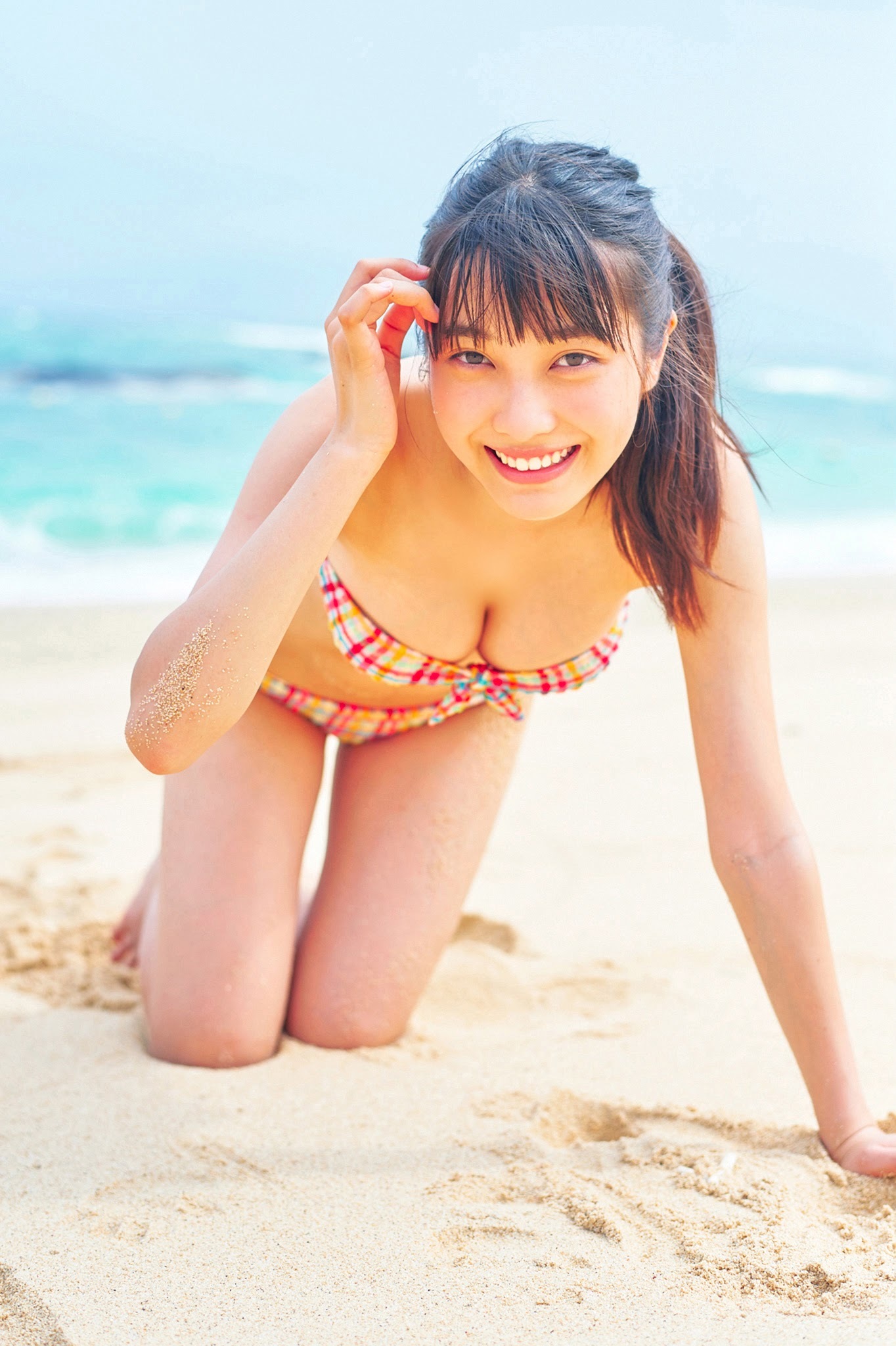 福田ルミカ グラビア水着画像① 12枚目
