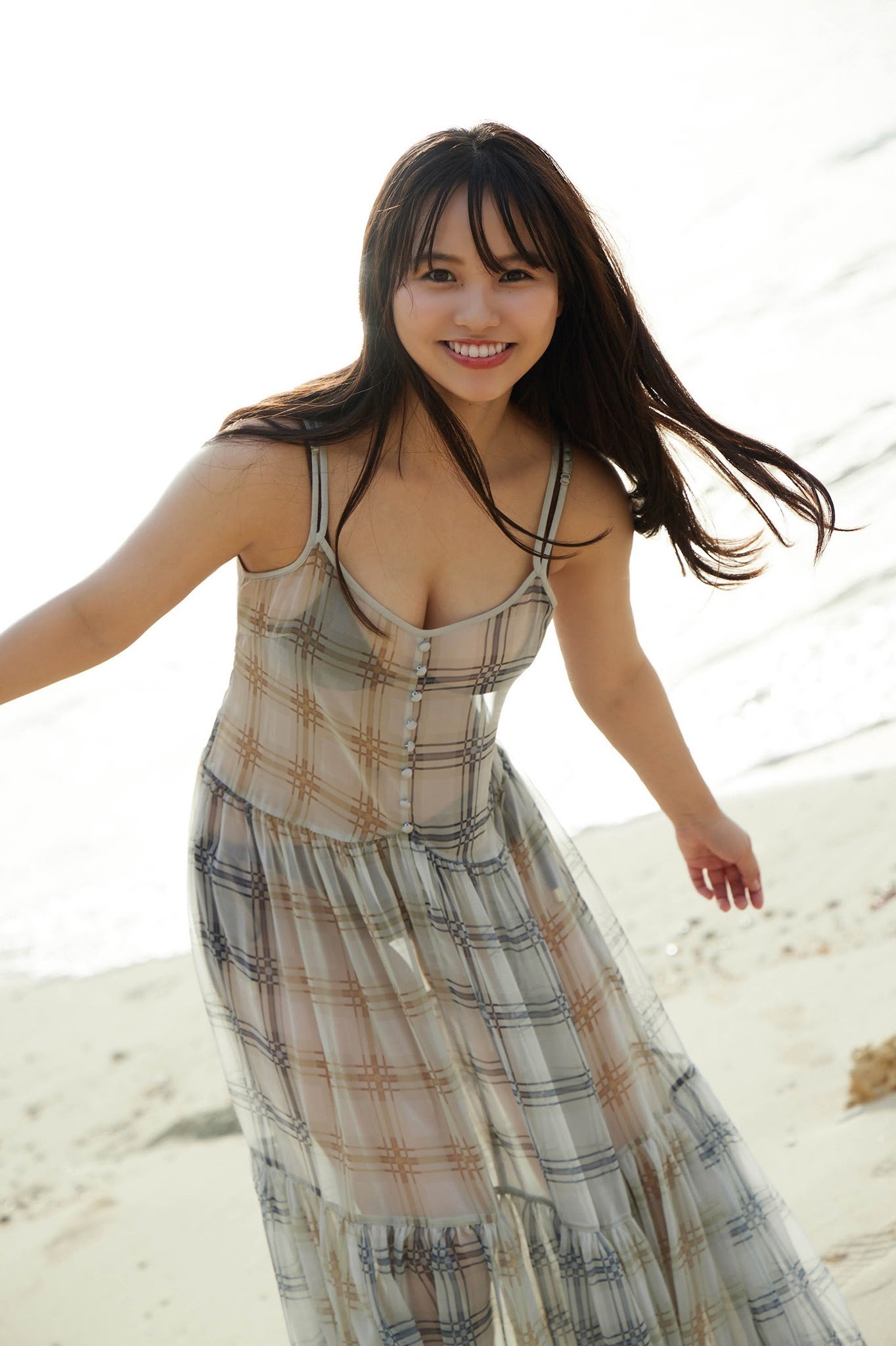 本郷柚巴 最新グラビア水着画像⑬ 19枚目