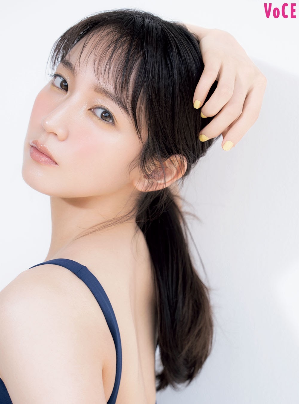 吉岡里帆 グラビア水着画像① 8枚目