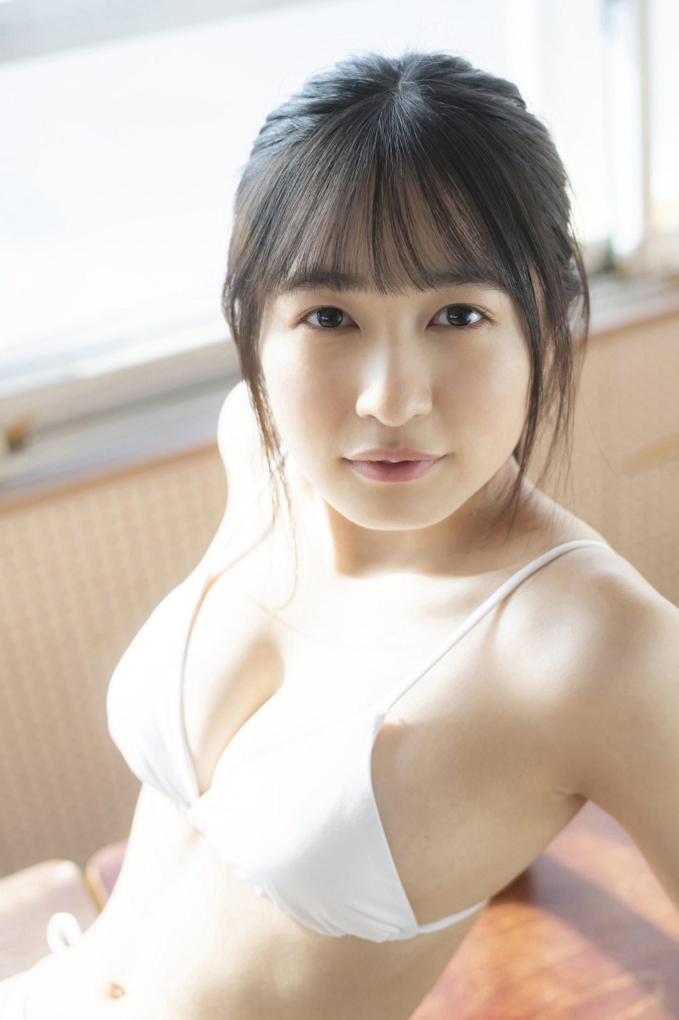 早川渚紗 グラビア水着画像② 8枚目