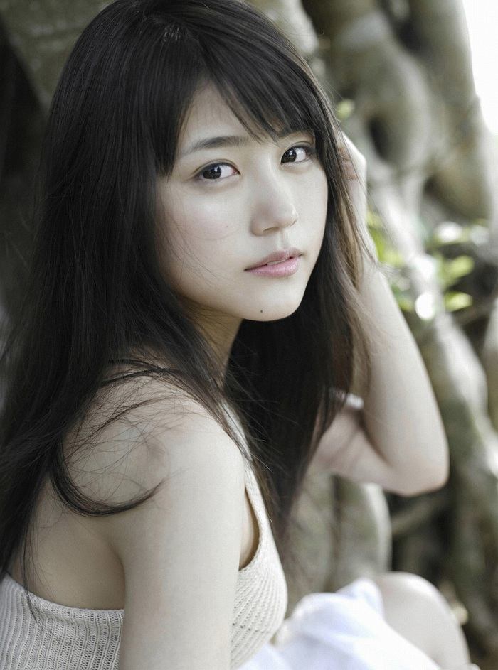 髙野真央 最新グラビア水着画像③ 15枚目