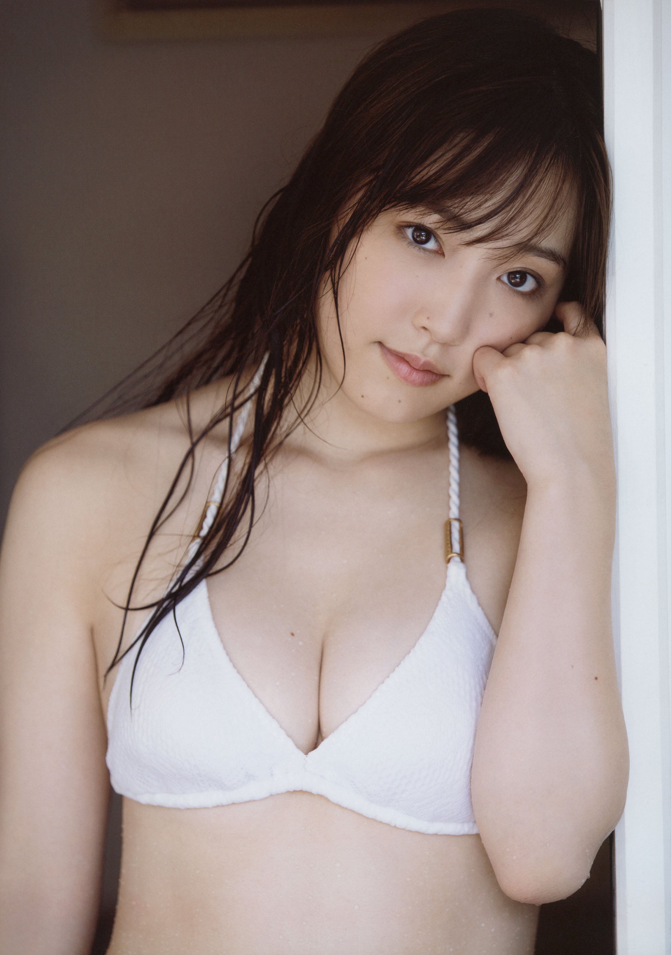譜久村聖(モーニング娘)グラビア水着画像③ 17枚目