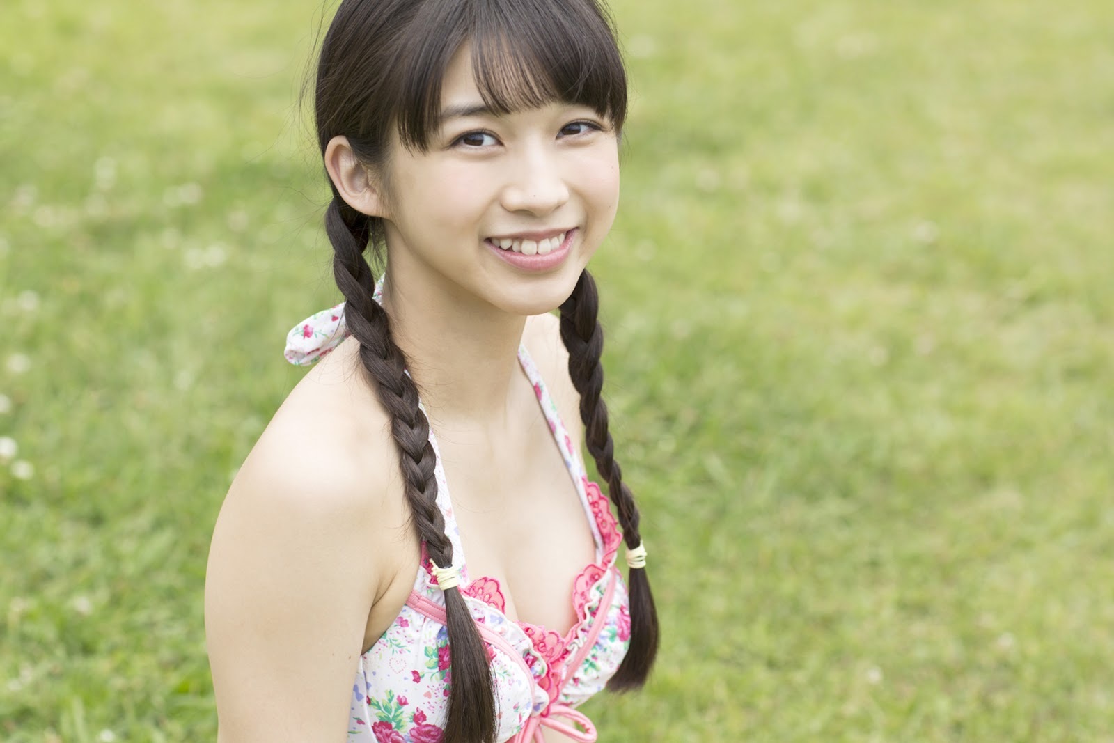 牧野真莉愛 最新グラビア水着画像⑦ 20枚目