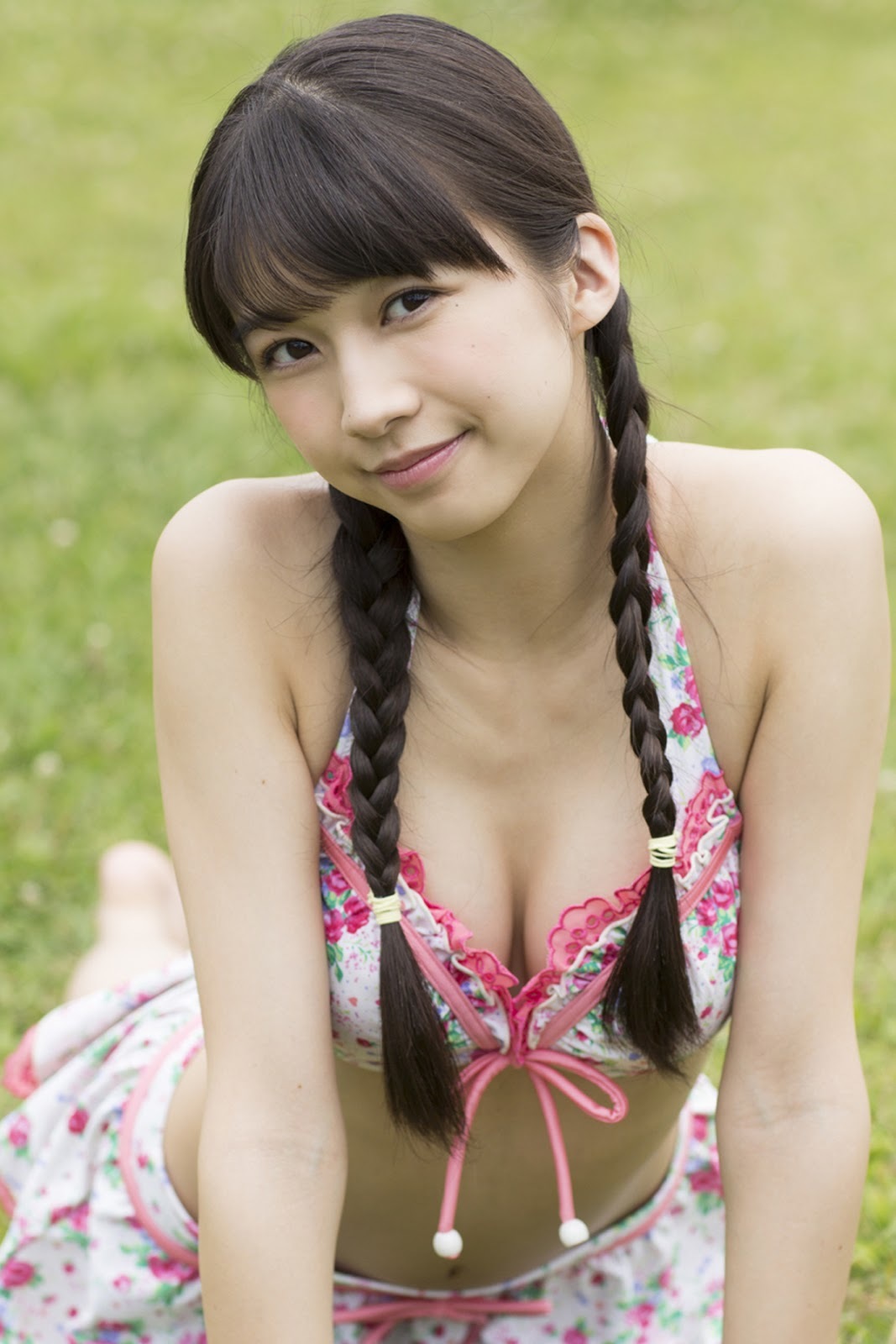 牧野真莉愛 最新グラビア水着画像⑦ 21枚目