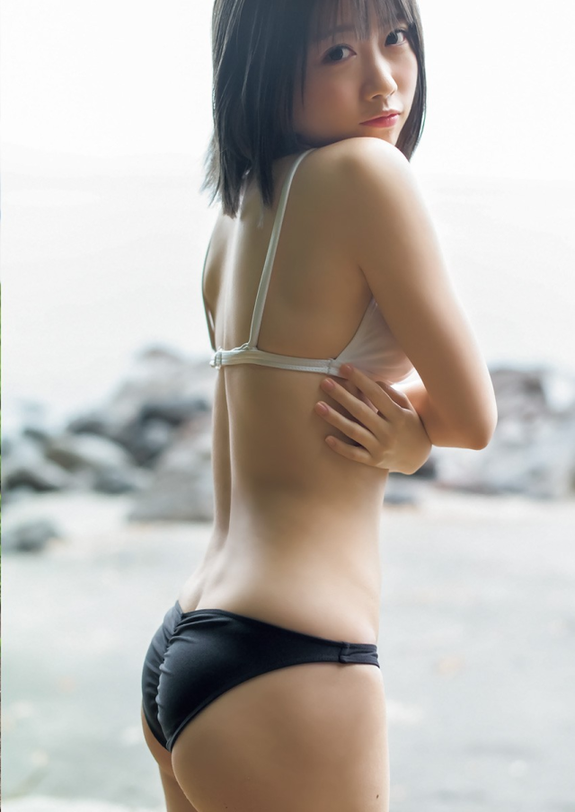 来栖りん 最新グラビア含む水着画像① 5枚目